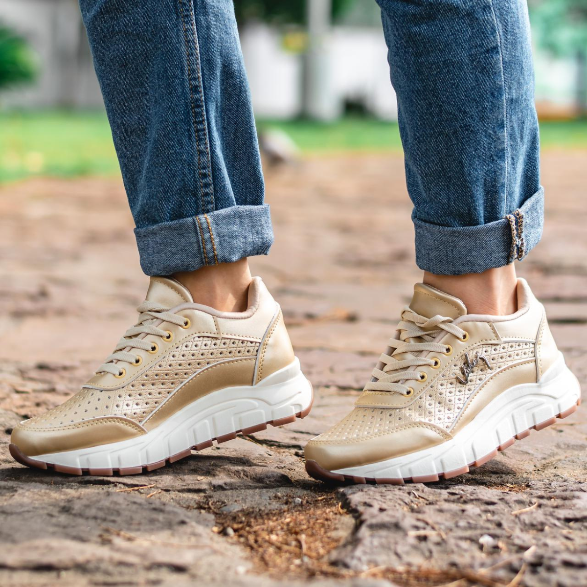 Deportivo Dama Alba Elegante